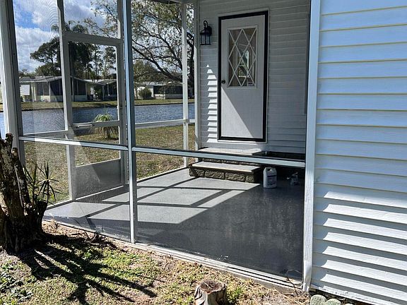5th image of 4337 Twin Lakes Dr