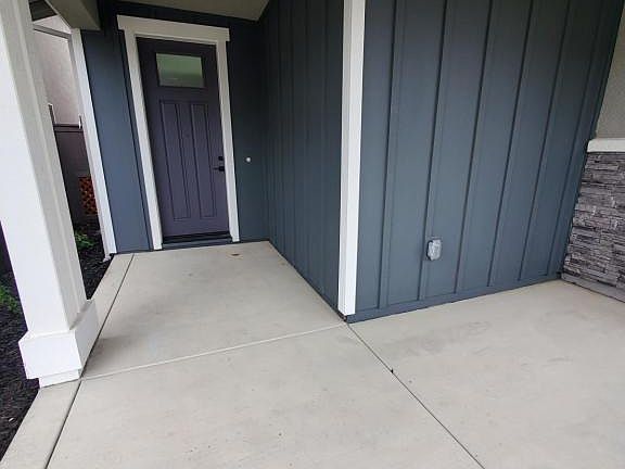 2nd image of 17 Lemon Twist Ave