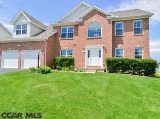 1905 Autumnwood Dr, State College, PA 16801
