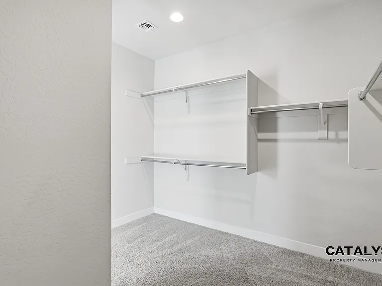 6926 W Winston Dr — Photo 18
