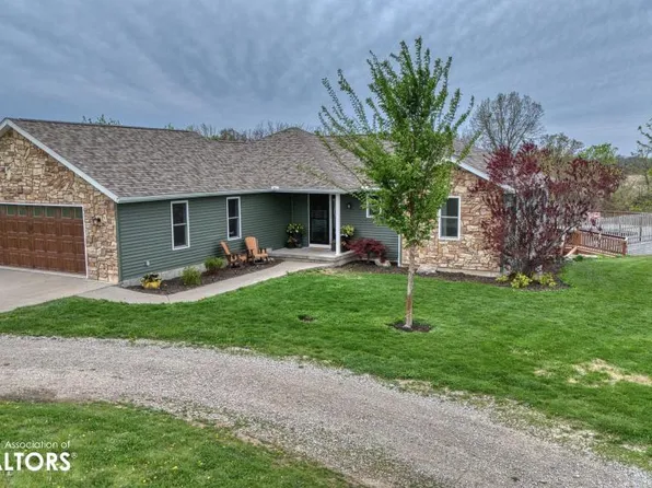 19571 205th Ave, Centerville, IA 52544