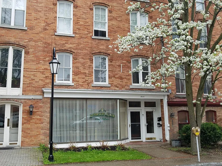 7 Court St — Photo 1