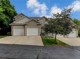 3524 NE Austin Dr, Lees Summit, MO 64064