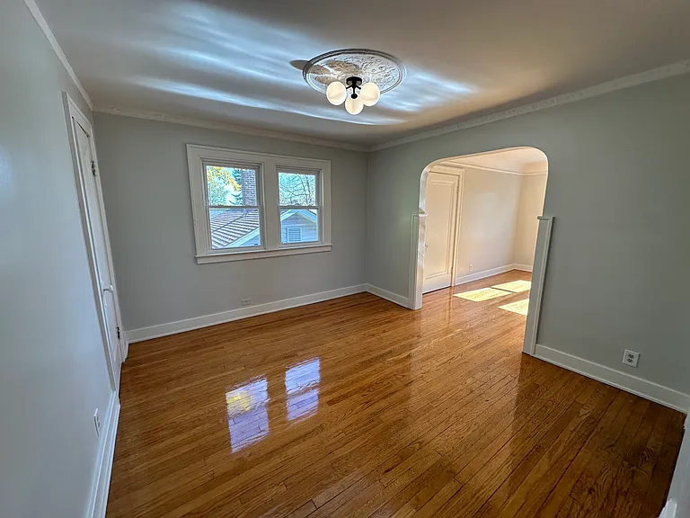 385 Vester St #2 — Photo 8