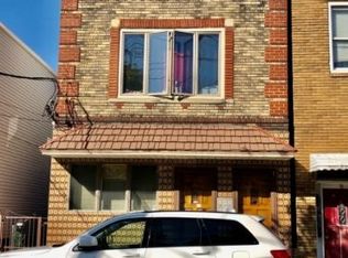 36 Napoleon St, Newark, NJ 07105