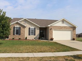 113 Grizzly Dr, Chatham, IL 62629