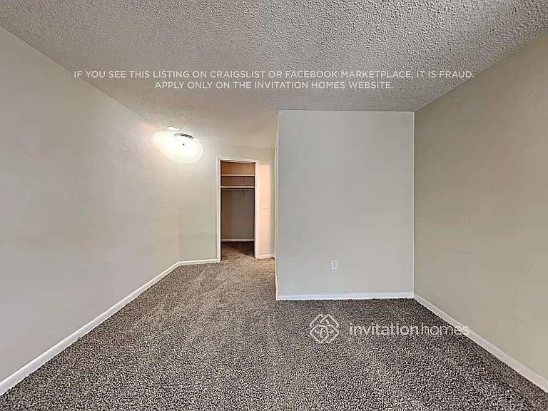 1895 Almeria Way S — Photo 12