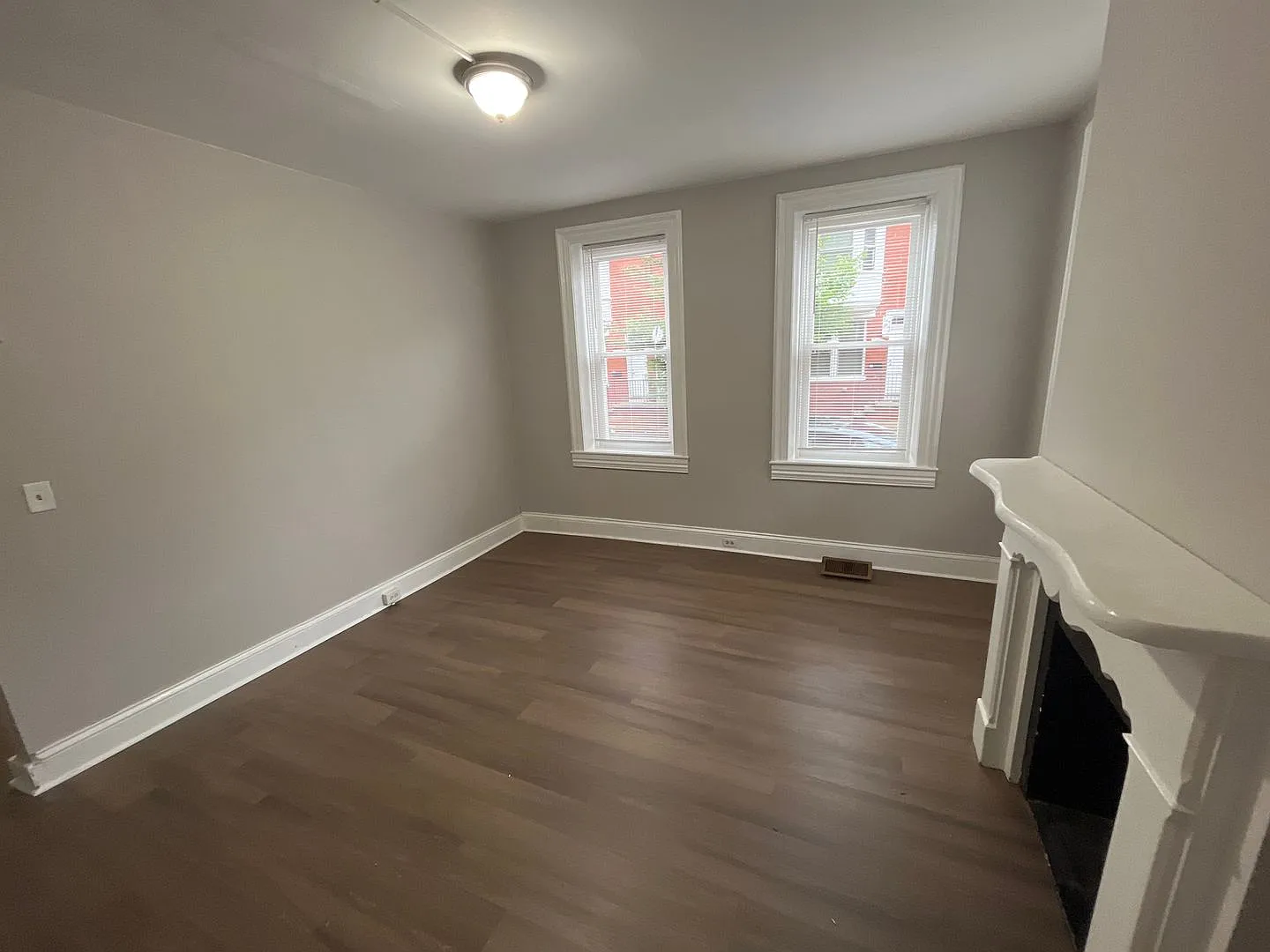 248 E Prospect St — Photo 3