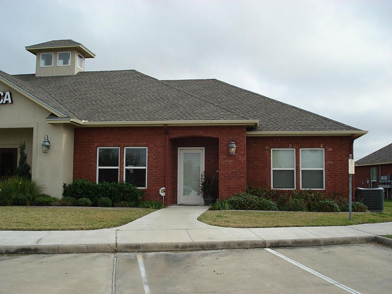 1st image of 5337 Yorktown Blvd Ste 2C