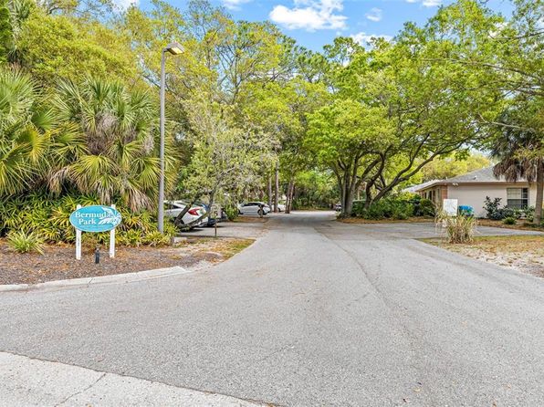 614 N Jefferson Ave #27, Sarasota, FL 34237