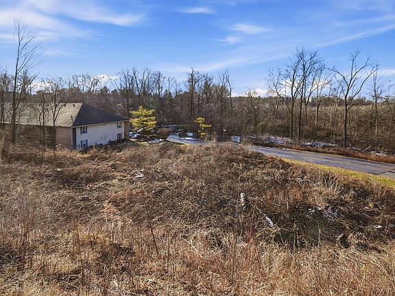 2nd image of 2750 Lauffer Ravines Dr