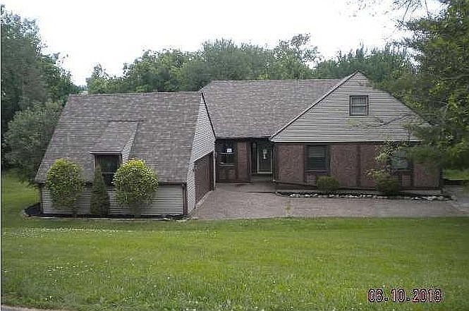 1st image of 3704 Barbara Ann Blvd