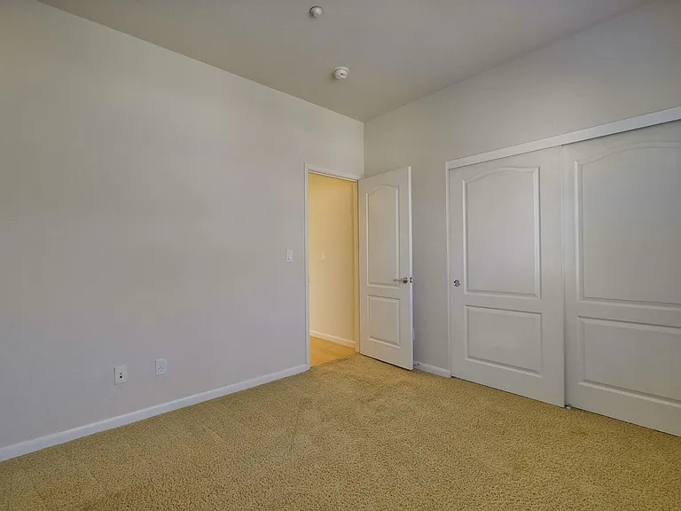 562 Saco Ter — Photo 27