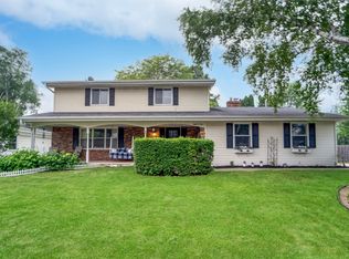 809 N Cambridge Dr, Appleton, WI 54915
