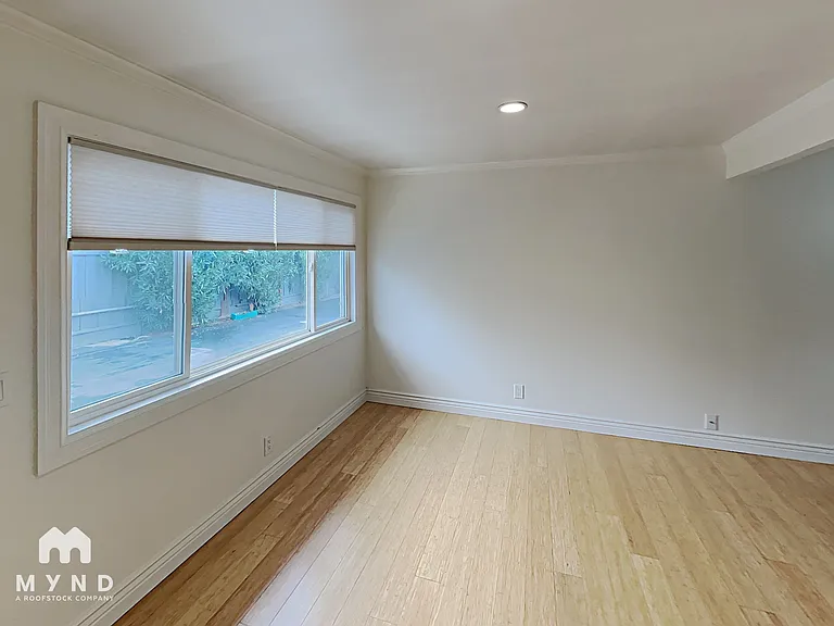315 Beemer Ave #1 — Photo 6