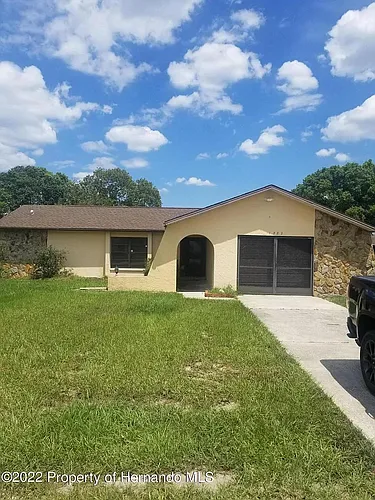 1332 Bentley Ave Photo 1