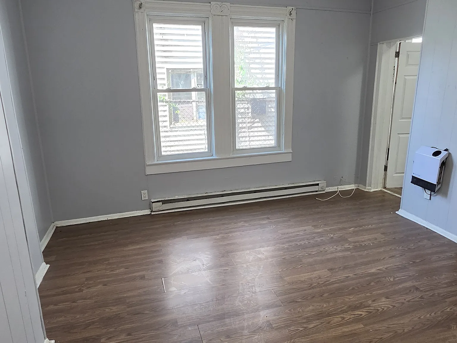 Studio, 300 sqft, $1,250 — Photo 2
