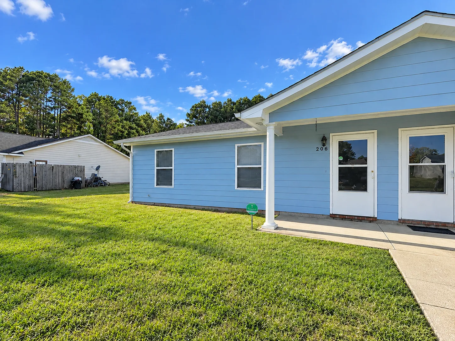 2 bed, 2.0 bath, $1,095 — Photo 1