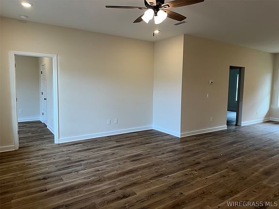 2nd image of 318 Thornbird Loop