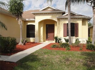 24428 Lakeview Pl, Punta Gorda, FL 33980