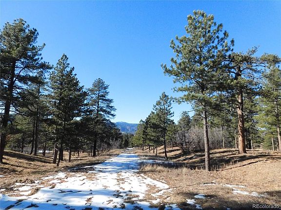 3rd image of 2329 Kinnikinnik Drive LOT 30
