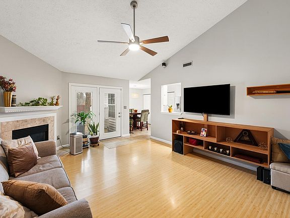 2nd image of 6900 Glenroy Ct