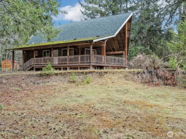 100 N Varden Way, Hoodsport, WA 98548