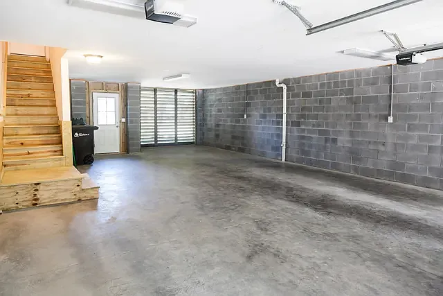 2226 Hamlin Sound Cir — Photo 34