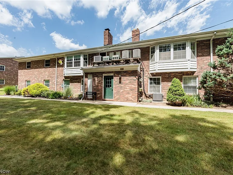 7020 Carriage Hill Dr #202 — Photo 45