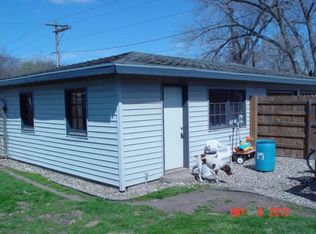 221 N 6th St, Lake Andes, SD 57356
