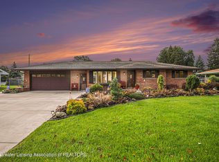 1873 Englewood Dr, Bay City, MI