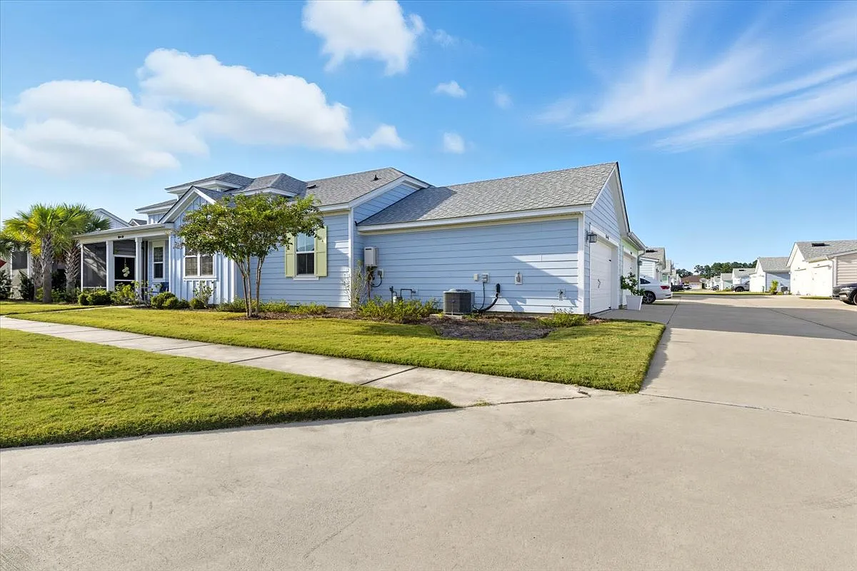 2 bed, 1378 sqft, $3,100 — Photo 3
