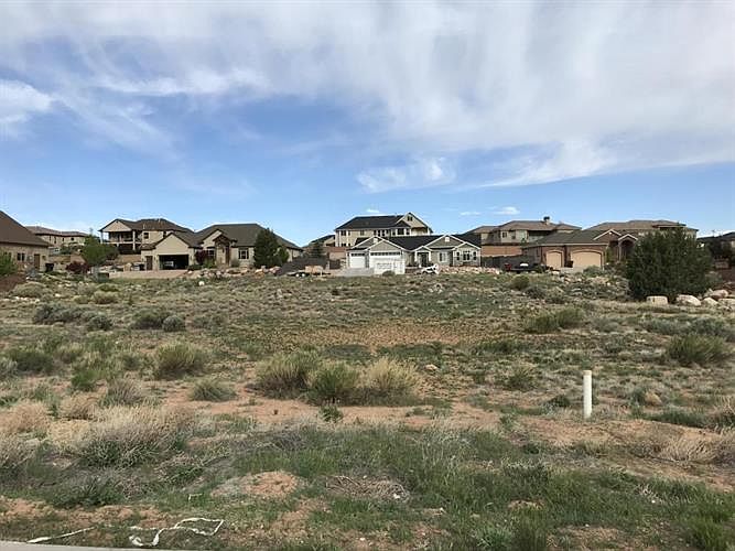 1st image of 112 S Glen Canyon Dr