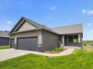 36 Sunnydale Ln SE, Rochester, MN 55904