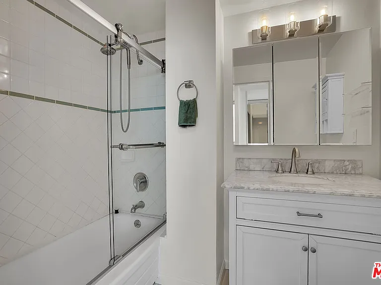 17352 W Sunset Blvd #606 — Photo 25