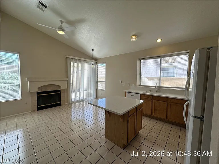 122 McLaren St — Photo 17