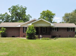 152 Lee Road 11, Opelika, AL 36804