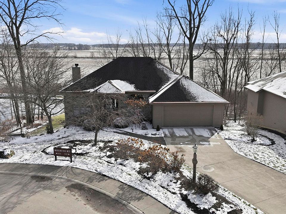 1st image of 10401 Woodland Rdg W