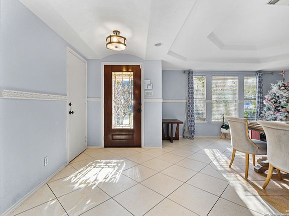 5th image of 11315 AMHURST