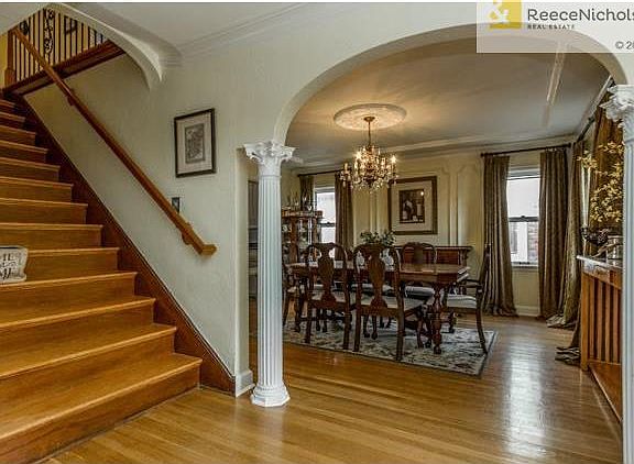 2nd image of 609 E 72nd St