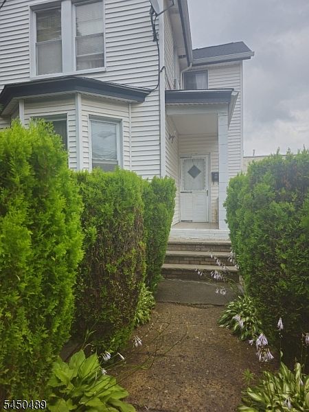 1st image of 785 Highland Ave