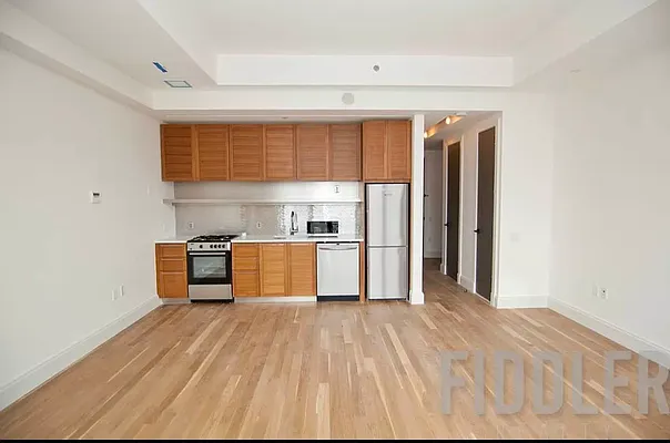 Rented by The KCI Group | media 32