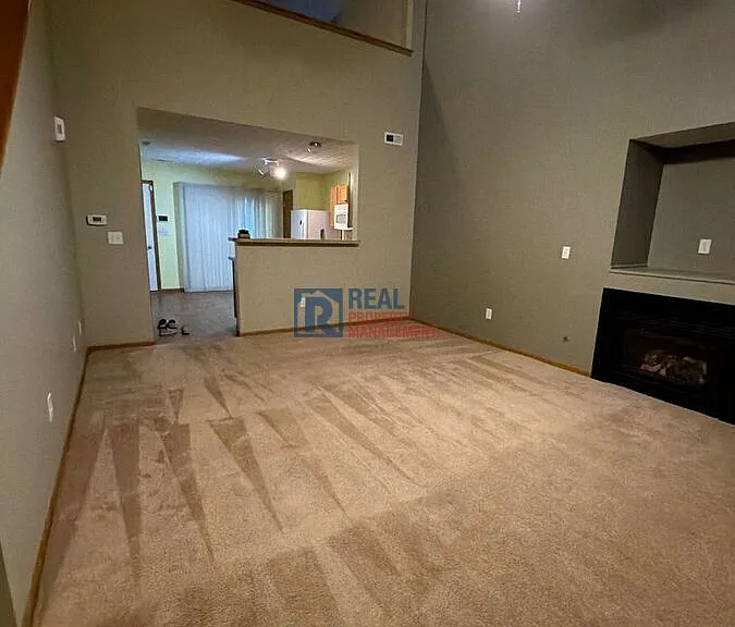 1381 Geranium Dr — Photo 12