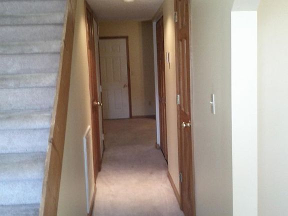 3rd image of 1006 Elkins Dr