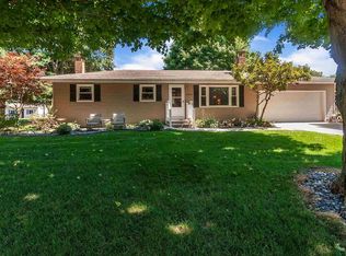 59098 Peppermint Dr, Elkhart, IN 46517