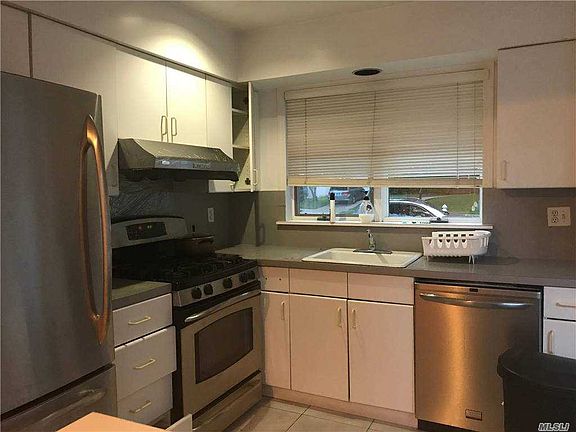 5th image of 5021 Oceania St