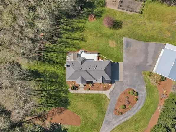 6215 63rd Avenue NE, Olympia, WA 98516