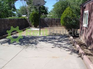 9801 Snow Heights Blvd NE, Albuquerque, NM 87112