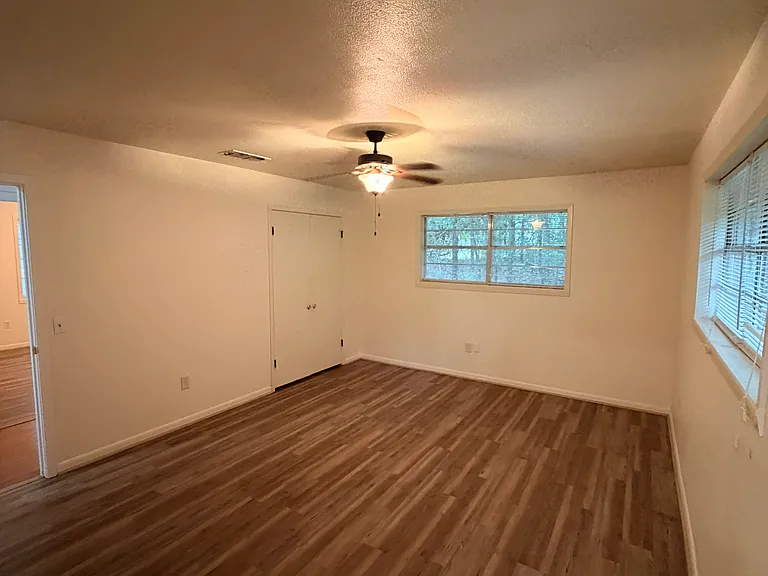 314 Perry Dr — Photo 12