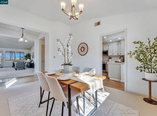 5401 Terra Granada Dr APT 1B, Walnut Creek, CA 94595